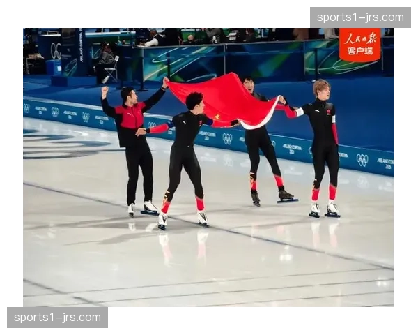 速度滑冰团体追逐铜牌战 中国队阵容轮换与战术执行创造历史